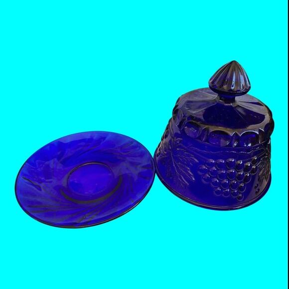 Vtg Mosser Glass Cobalt Blue Grape & Leaf Pattern Butter Dish Cover Only No Base - Picture 8 of 11